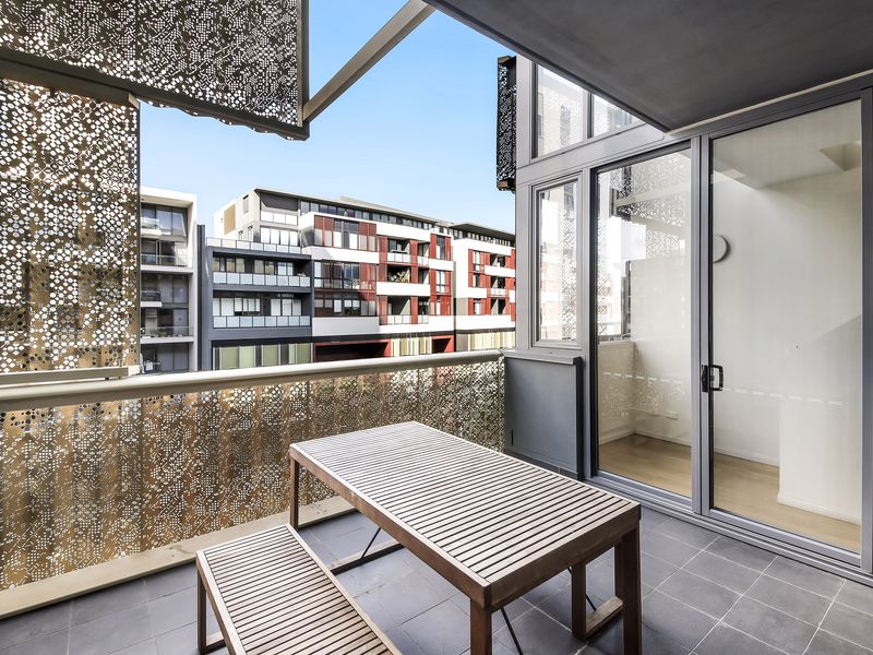 403 / 17 Gadigal Ave, Zetland