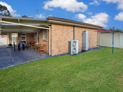 3 Dione Court, St Clair