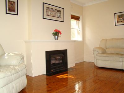 8 Essex Street, Killara