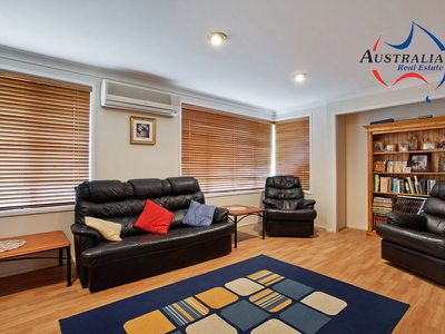 9 Barossa Close, St Clair