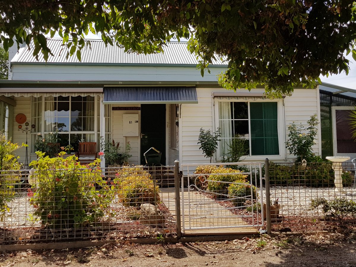 61 Baynes Street, Rochester