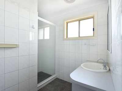 1 / 241 Long Street, South Toowoomba