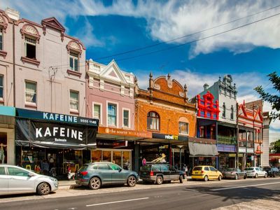 9 Hoffmans Lane, Balmain