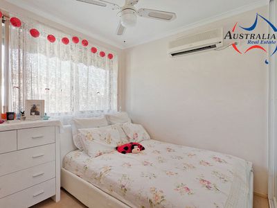 13 Eucumbene Place, St Clair