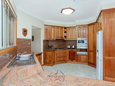 6 Belledale Close, St Clair