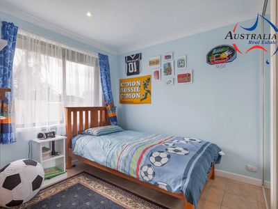 17 Fleece Close, St Clair