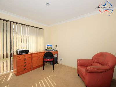 45 Pine Creek Circuit, St Clair