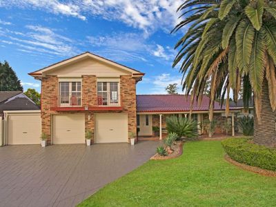 12 Francis Greenway Avenue, St Clair