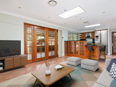 6 Colorado Drive, St Clair