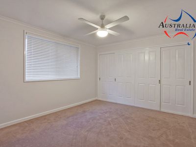 7 Snowy Close, St Clair